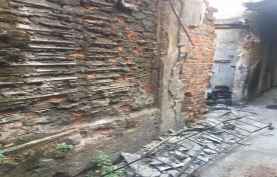 Karaköy deki Yelkenciler Han bakımsızlıktan yıkılıyor!