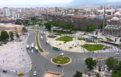 Kayseri'da satılık gayrimenkul 1 milyon 698 lira!