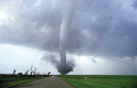 Yüksel Yağan: Hortuma dayanıklı binalar yapmalıyız!