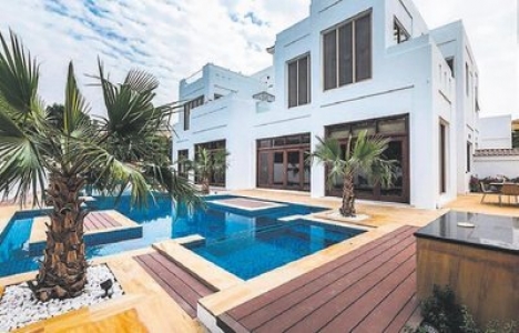 Cem Habib Dubai den 48 milyon TL ye havuzlu villa aldı!