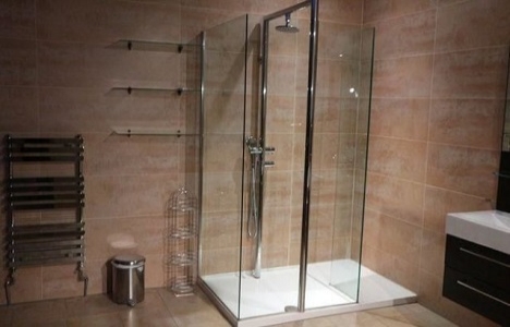 İşte Cenk Tosun un İngiltere deki yeni evi!