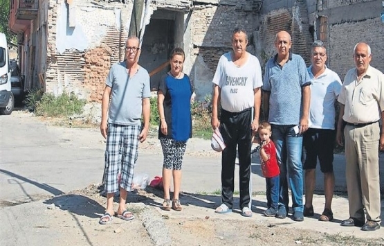 Adana’nın Döşeme Mahallesi 5 yıldır dönüşmeyi bekliyor!