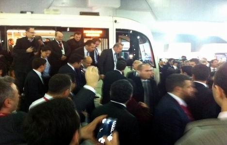 Cumhurbaşkanı Erdoğan, İstanbul Tramvayı nda!
