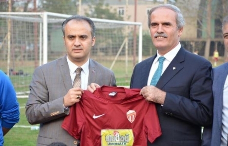 Recep Altepe'den İnegölspor'a yeni tesis sözü!