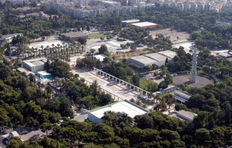 İzmir Fuarı yıkılıyor!