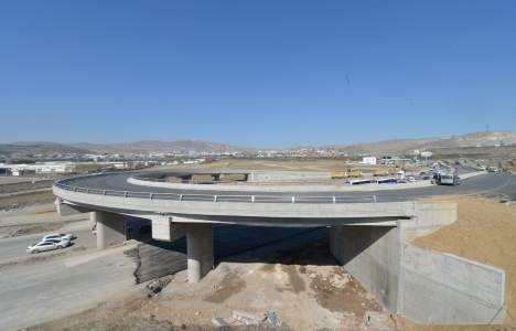 Ankara Anadolu Bulvarı'na ikinci U dönüş köprüsü!