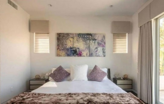 Kendall Jenner Hollywood ta aylık 25 bin dolara ev kiraladı!