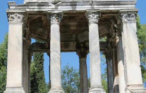 Muğla Gümüşkesen Anıtı'nın yanındaki betonarme için yıkım kararı!