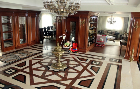 FETÖ nün lüks malikanesinin içi ilk kez görüntülendi!