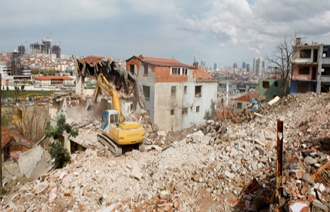 Fikirtepe'de 580 konutluk 2'nci etabın yıkımına başlandı!