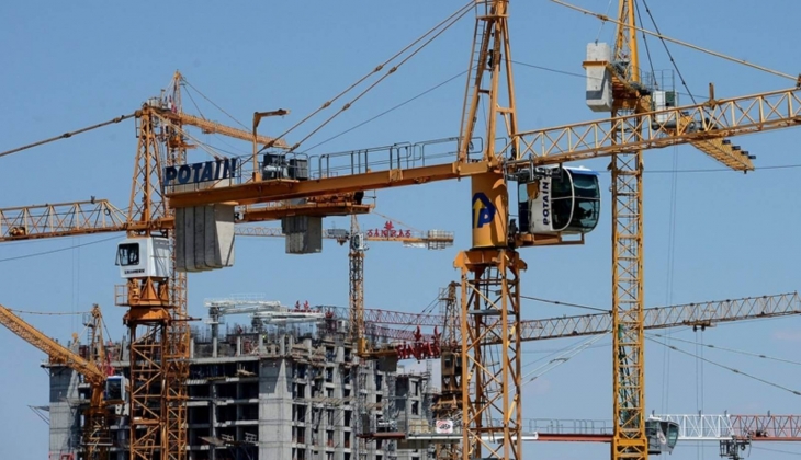 İnşaat malzemesi sanayi endeksi nisanda geriledi!
