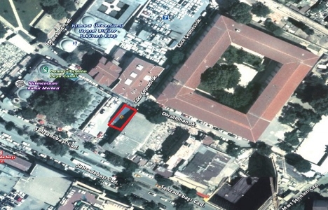 Fatih Kalenderhane'de 2 milyon TL'ye satılık arsa!