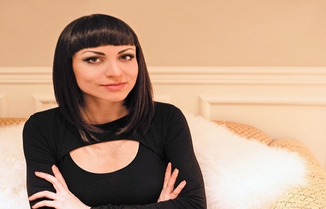 Ece Deniz Toros, Sur Çelik Kapı için tasarım yapıyor!