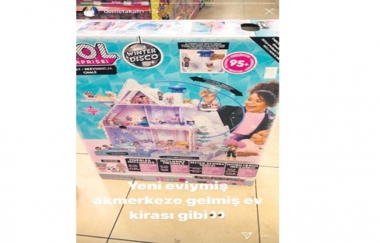 Demet Akalın kızına 4 bin 200 liraya oyuncak ev aldı!