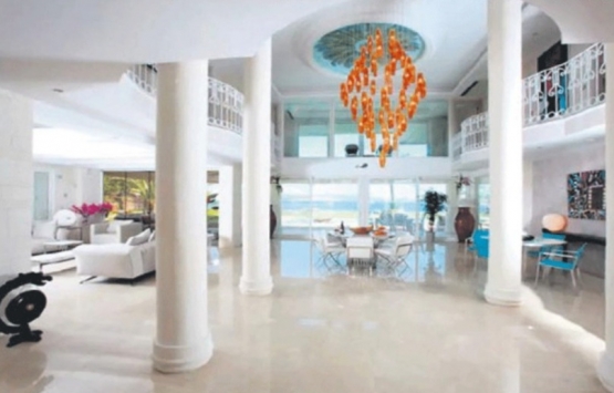 Bodrum da geceliği 36 bin 425 liraya kiralık villa!