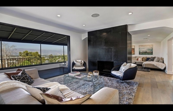 Mychal Kendricks Studio City de 2.1 milyon dolara ev aldı!