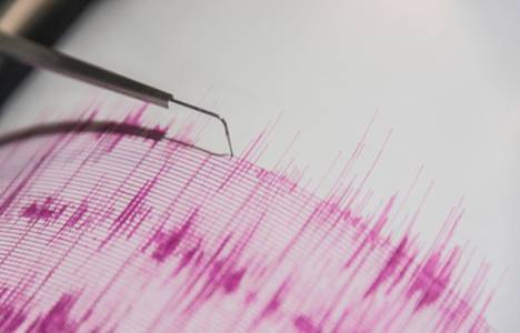 Akdeniz açıklarında 4,3 büyüklüğünde deprem meydana geldi!