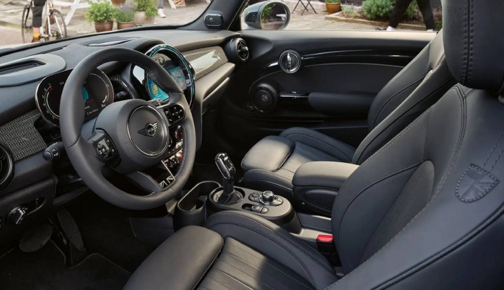 Mini 5 Kapı ya 24 bin 463 TL zam geldi! İşte Mini 5 Kapı 25 Kasım 2022 fiyat listesi!