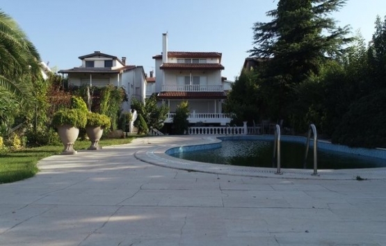 İzmit’in yalıları İstanbul’a rakip oldu!
