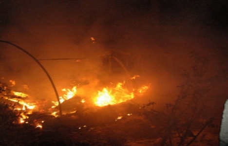 Kilis'te çadır yangını: 2 ölü