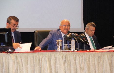 Mersin Büyükşehir Meclisi'nde otogar yeri tartışması!