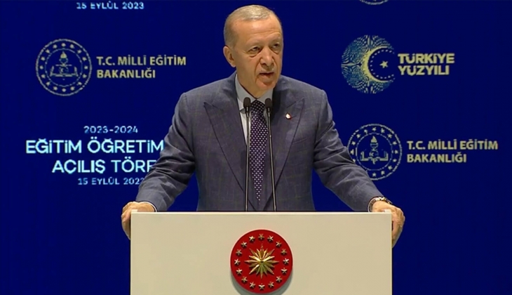 Cumhurbaşkanı Erdoğan dan müjde: Ücretli öğretmenlerin ek ders ücretlerine yüzde 25 zam geliyor!
