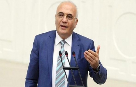 Mustafa Elitaş kimdir