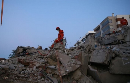 Rıza Bey Apartmanı ndaki depremzedelerden açıklama!