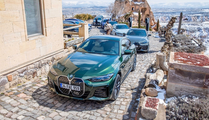 BMW İ4 VE İ4 M50 özellikleri nelerdir? İşte 2023 Şubat ayı fiyat listesi