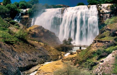 Gümüşhane Tomara Şelalesi'nin bakımı yapılacak!