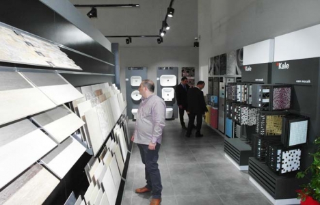 Tara Yapı ikinci mağazasını Bayraklı'da açtı!