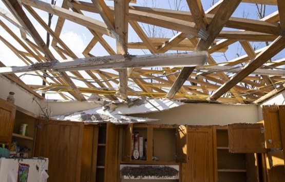 ABD deki hortumda yüzlerce kişi evsiz kaldı!