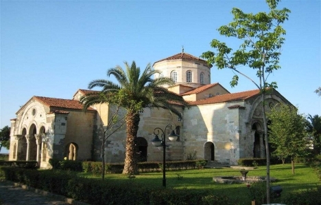 Trabzon'da Ayasofya'ya turist ilgisi!