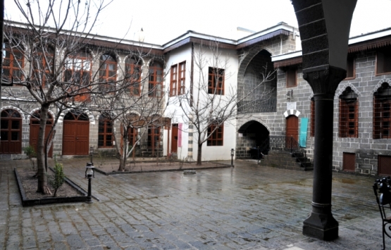 Teröristlerin yıktığı Ziya Gökalp Müzesi yeniden ayağa ayakta!