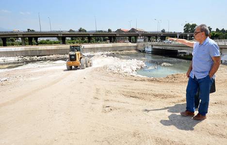 Meles Deresi’nin tabanı betonlanıyor!