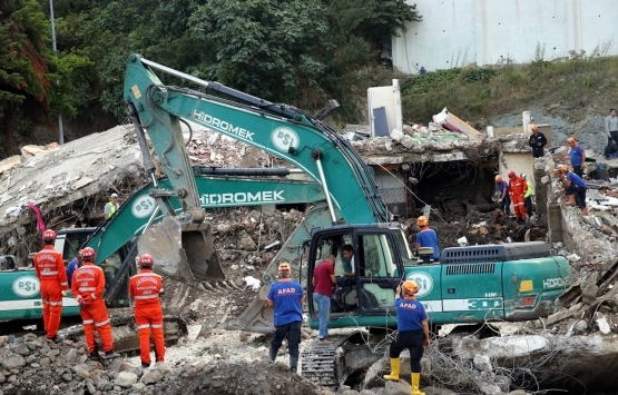 Kastamonu sel felaketinde gözaltına alınan müteahhit adliyeye sevk edildi!