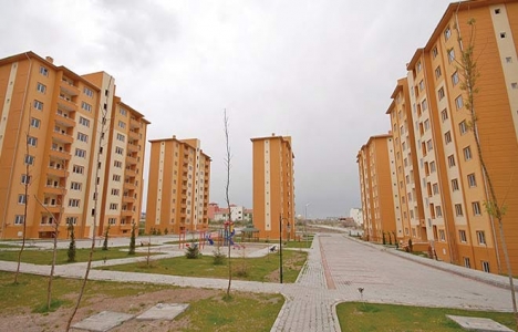 TOKİ projelerinde yöresel taş kullanıyor!