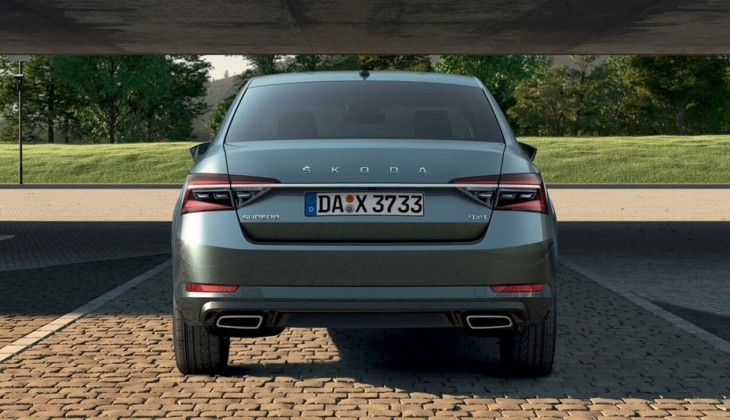Premium araç Skoda SuperB Mart ayı fiyatı ne kadar? 25 Mart 2023 Fiyat listesi