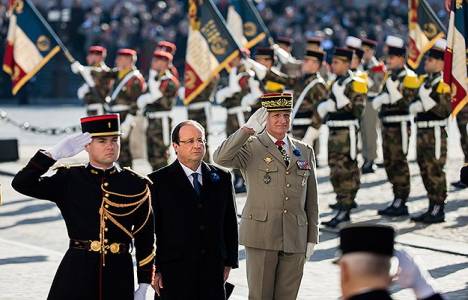 Paris'te çevre vergisi protestosu yapıldı!