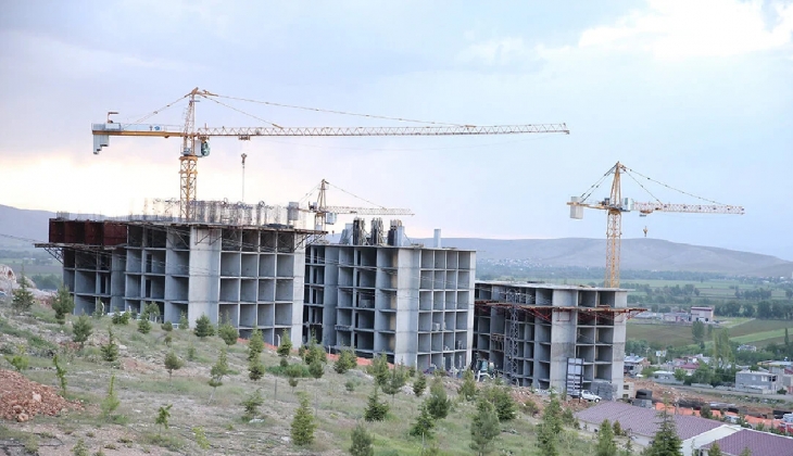 Bakan Kirişci: Depremzedeleri kalıcı konutlarında ziyaret edeceğiz!