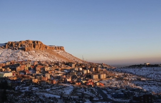 Mardin Büyükşehir'in vakıflara tahsis ettiği ve kiraladığı mülkler mecliste!