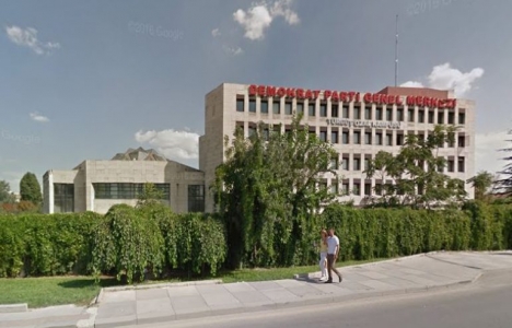 Demokrat Parti'nin merkez binası yeniden satışta!