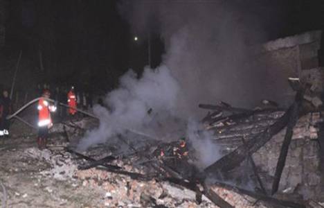 Zonguldak'ta ahşap evde yangın çıktı!