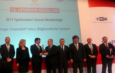TÜSİAD ve TBV'den İETT Yolcu Bilgilendirme Sistemine ödül!