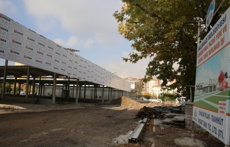 Melikgazi Kapalı Pazar Yeri bölgeye değer katacak!