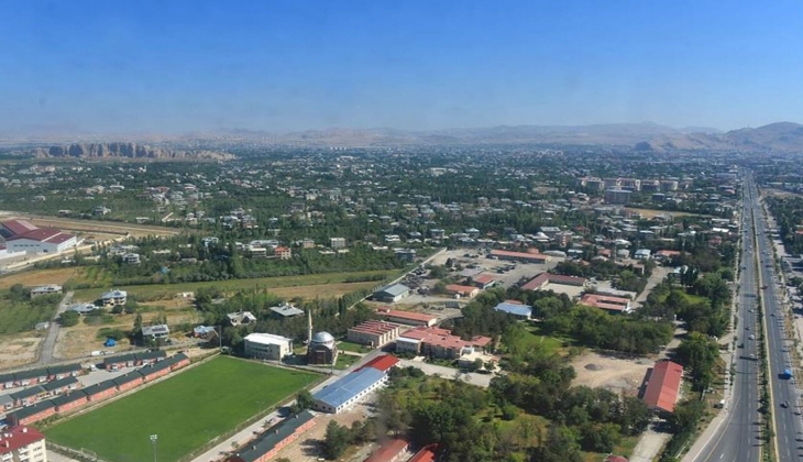 Hakkari Merkez de 55.3 milyon TL ye satılık otel binası!