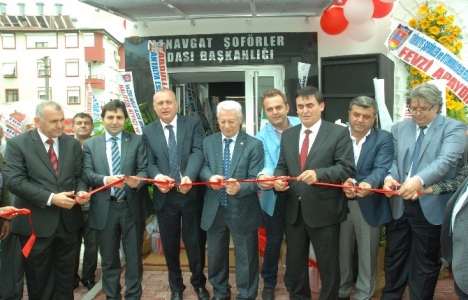 Manavgat Şoförler ve Otomobilciler Odası'nın yeni binası açıldı!