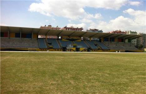 TFF yetkilileri, Tarsus Stadı'nda incelemelerde bulundu!