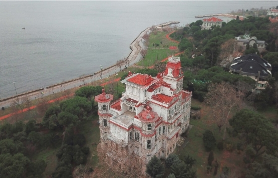 Kadıköy’deki icradan satılık ‘Perili Köşk’ havadan görüntülendi! 