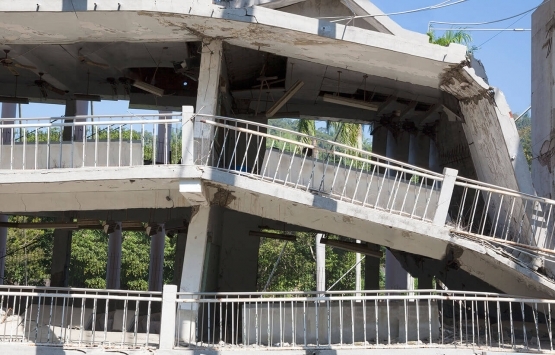 İzmir Bayraklı da 1444 konut ve 208 iş yerinin temeli 22 Şubat ta atılacak!